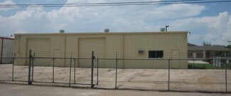 Plus de détails pour 2407B S Houston Ave, Humble, TX - Industriel/Logistique à louer