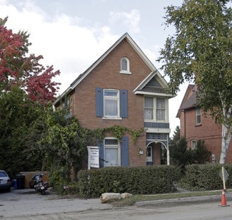 Plus de détails pour 30 Queen St, Innisfil, ON - Bureau à louer