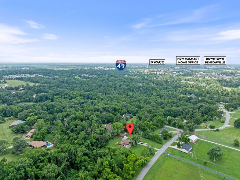 1810 Little Flock Dr, Rogers, AR à vendre - Photo de l’immeuble – Image 3 sur 28