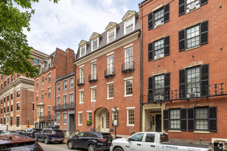 10 Derne St, Boston, MA à louer - Photo de l’immeuble – Image 2 sur 4