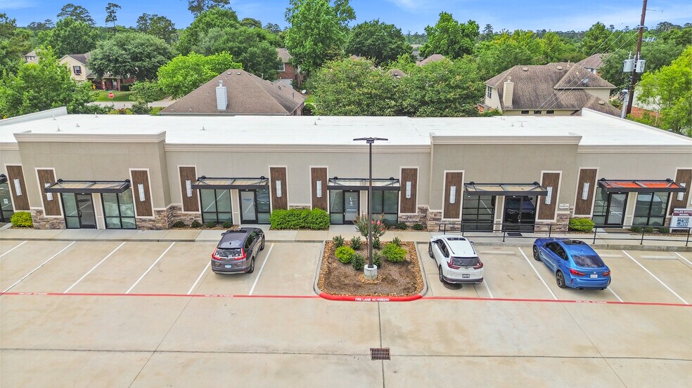 28809 Hardin Store Rd, Magnolia, TX à louer - Photo de l’immeuble – Image 2 sur 19