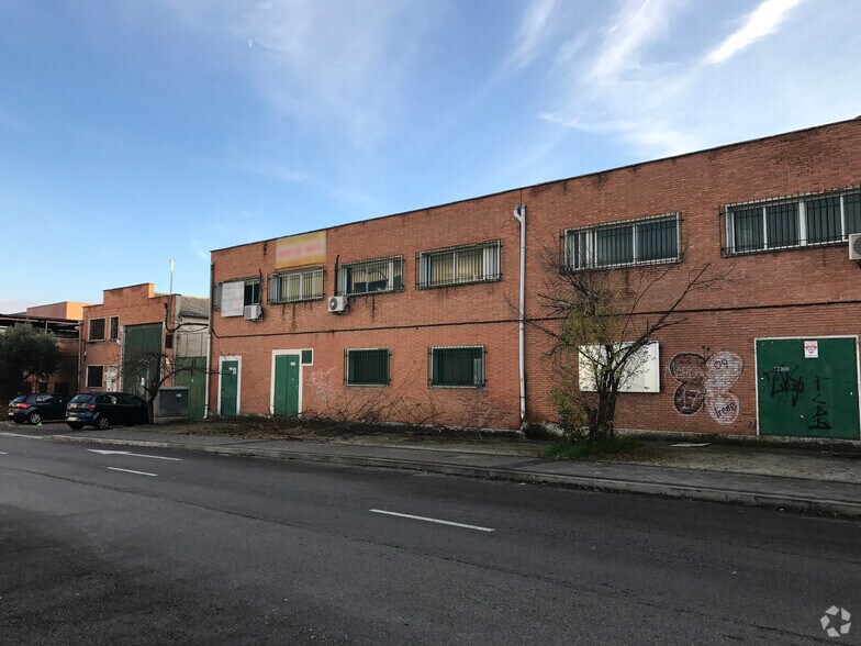 Calle Copérnico, 5, Coslada, Madrid à vendre - Photo de l’immeuble – Image 1 sur 3
