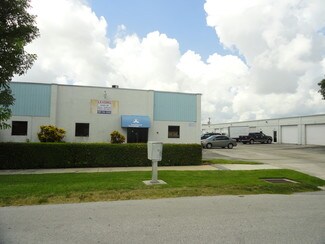 Plus de détails pour 1368 N Killian Dr, Lake Park, FL - Industriel/Logistique à louer
