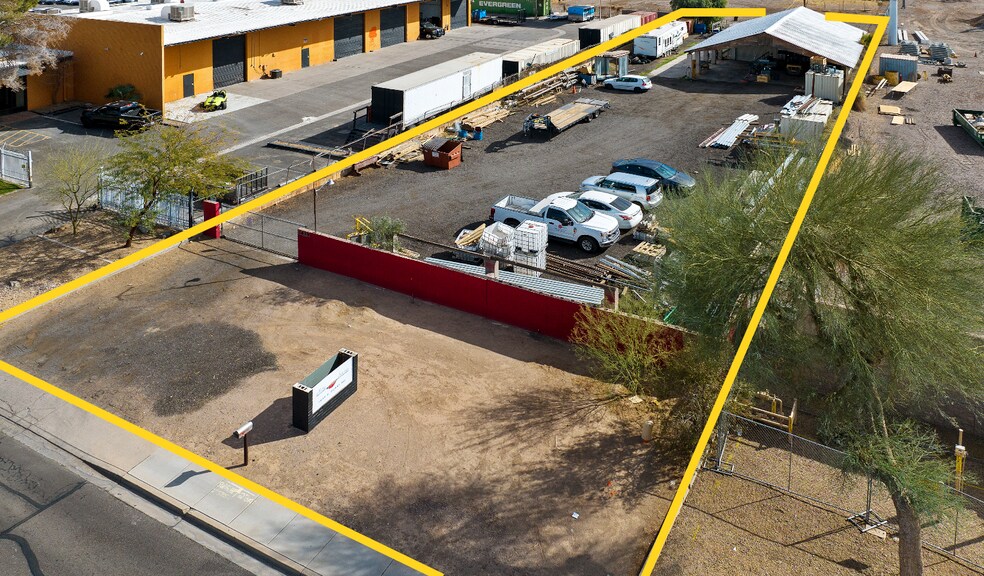 1635 E Curry Rd, Tempe, AZ à louer - Photo de l’immeuble – Image 3 sur 3