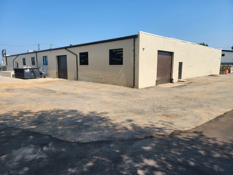 800 Debelius Ave, Baltimore, MD à louer - Photo de l’immeuble – Image 2 sur 10