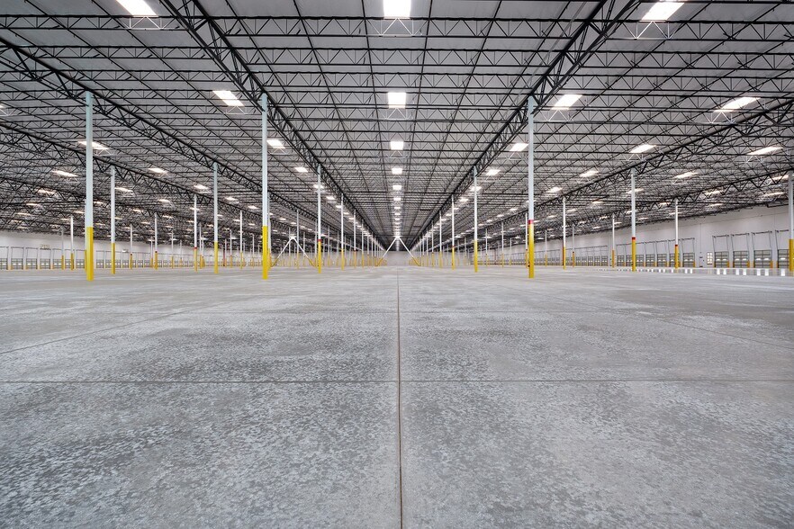 1207 E Grant Line Rd, Tracy, CA à louer - Photo intérieure – Image 2 sur 4