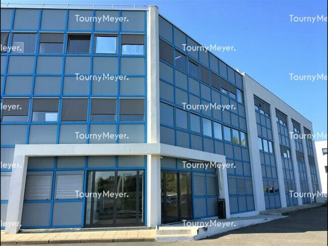 Plus de détails pour Bureau à louer