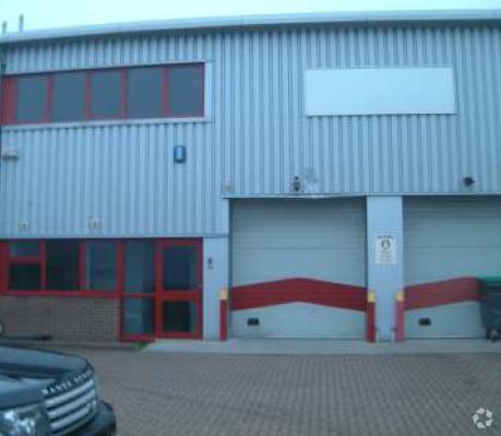 Belvue Rd, Northolt à vendre - Photo de l’immeuble – Image 2 sur 2