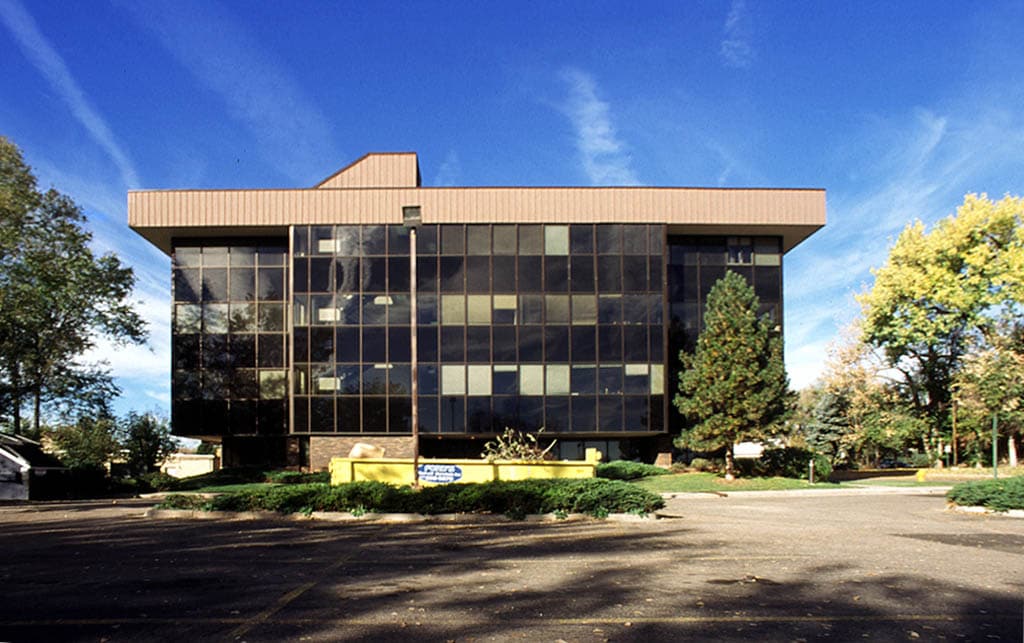 940 Wadsworth Blvd, Lakewood, CO à louer Photo principale– Image 1 sur 2