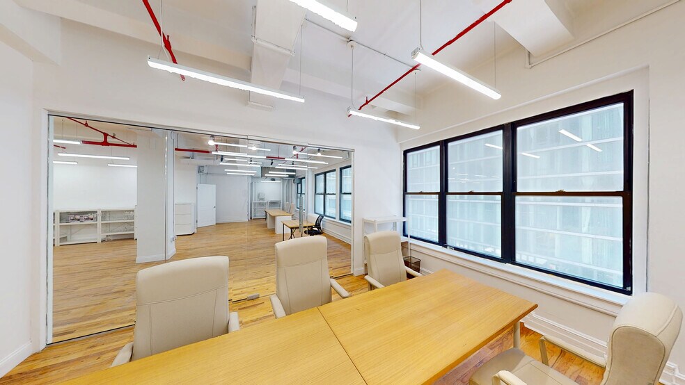 135 W 27th St, New York, NY à louer - Photo de l’immeuble – Image 3 sur 6