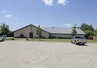 Plus de détails pour 7708 Maplewood Ave, North Richland Hills, TX - Local commercial à louer