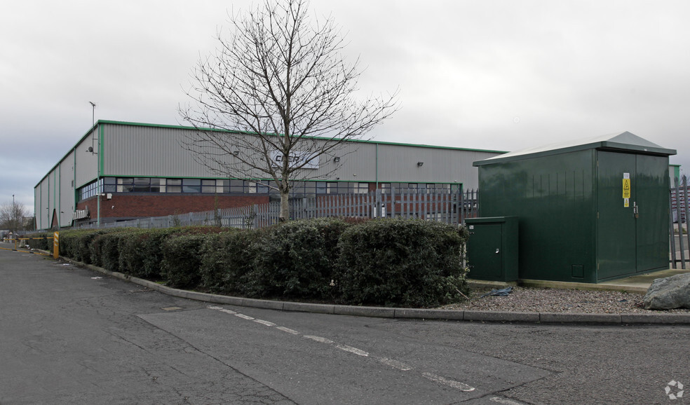 Doranda Way, West Bromwich à louer - Photo de l’immeuble – Image 3 sur 3