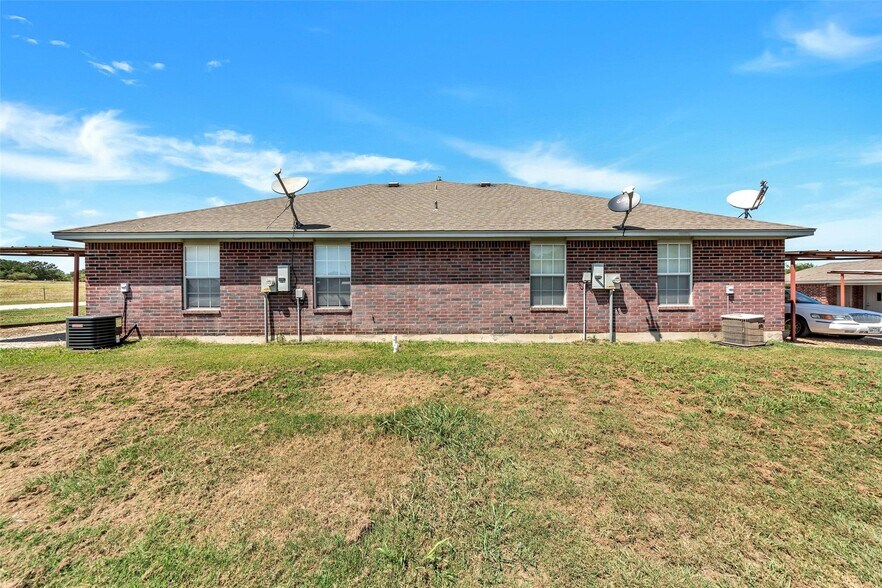 175 Private Road 3459, Paradise, TX à vendre - Photo de l’immeuble – Image 2 sur 15