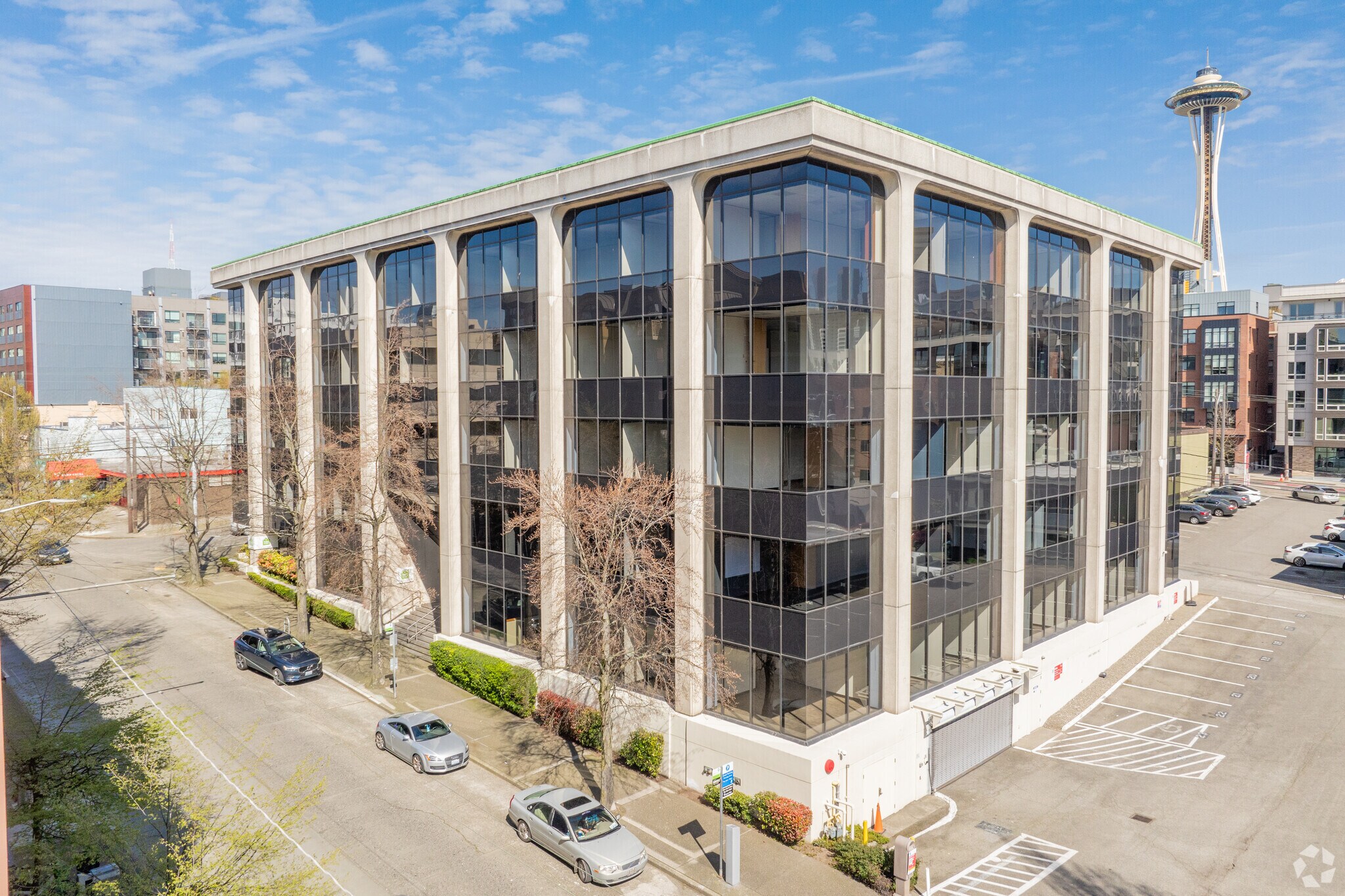 190 Queen Anne Ave N, Seattle, WA à louer Photo principale– Image 1 sur 7