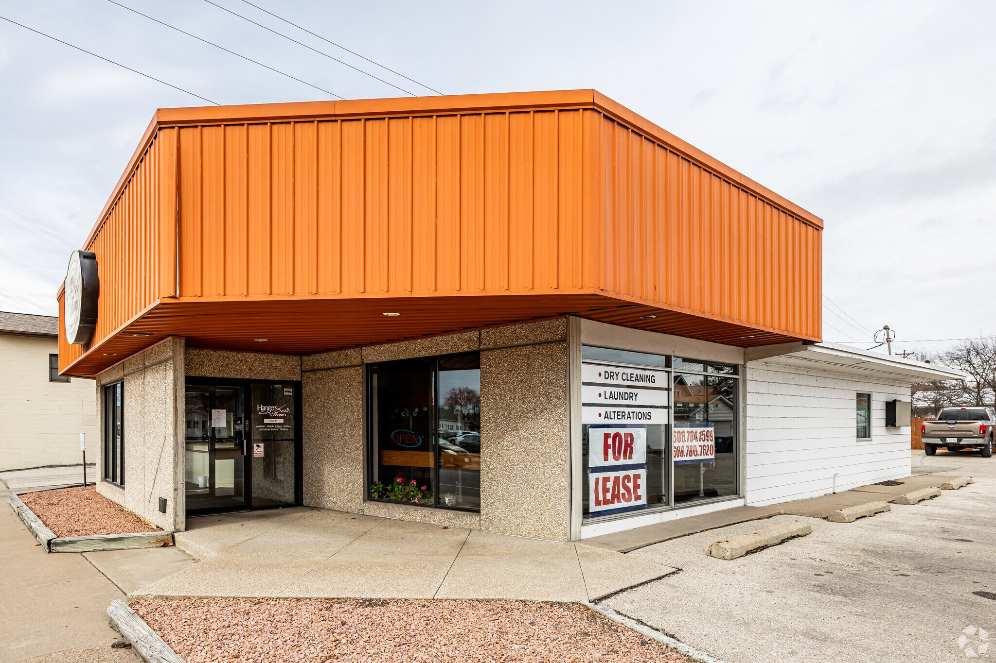 1817 Jackson St, La Crosse, WI à vendre Photo principale– Image 1 sur 3