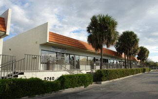 Plus de détails pour 2740 Bayshore Dr, Naples, FL - Local commercial à vendre