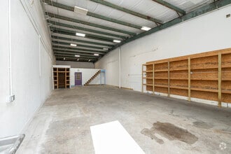 3899 Ulmerton Rd, Clearwater, FL à louer Photo intérieure– Image 2 sur 12