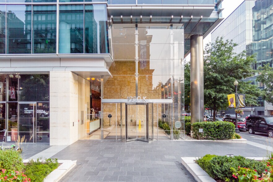 1050 K St NW, Washington, DC à louer - Photo de l’immeuble – Image 3 sur 4