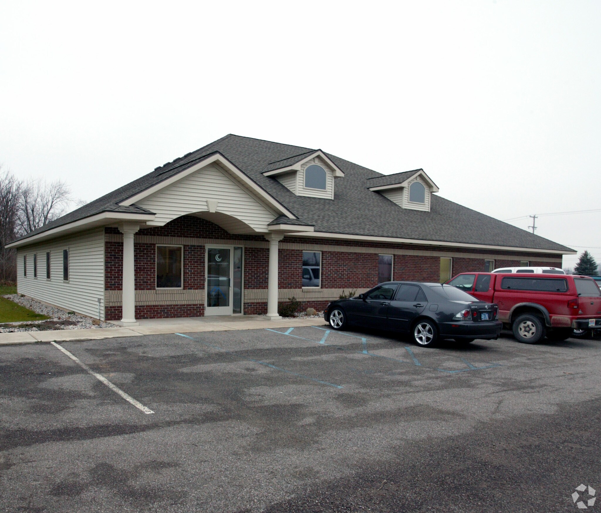 4308 3 Mile Rd NW, Walker, MI à vendre Photo de l’immeuble– Image 1 sur 15