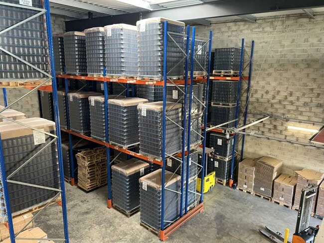 Plus de détails pour 7 Rue Chauvart, Gonesse - Bureau, Local d'activités à louer