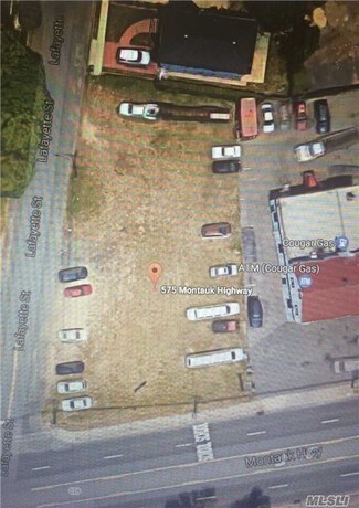 Plus de détails pour 575 Montauk Hwy, Copiague, NY - Terrain à louer