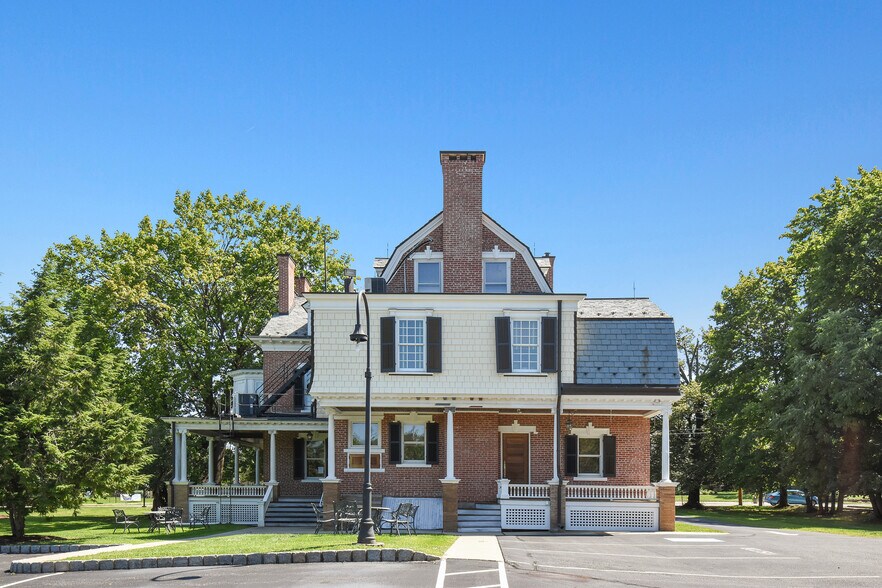 1 Main St, Flemington, NJ à louer - Photo de l’immeuble – Image 2 sur 51