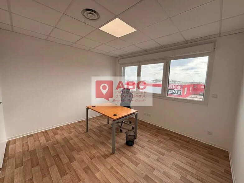 Bureau dans Perpignan à louer - Photo intérieure – Image 3 sur 6