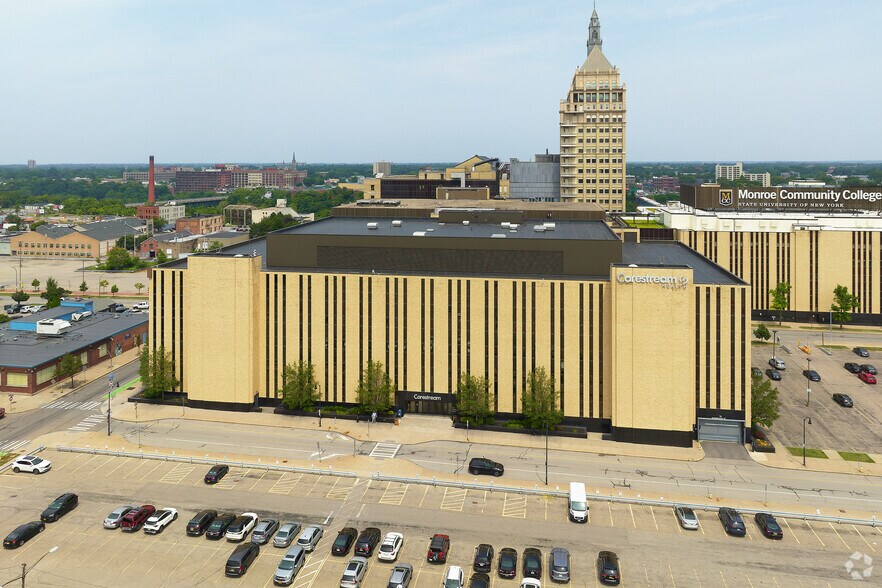 150 Verona St, Rochester, NY à louer - Photo principale – Image 1 sur 20