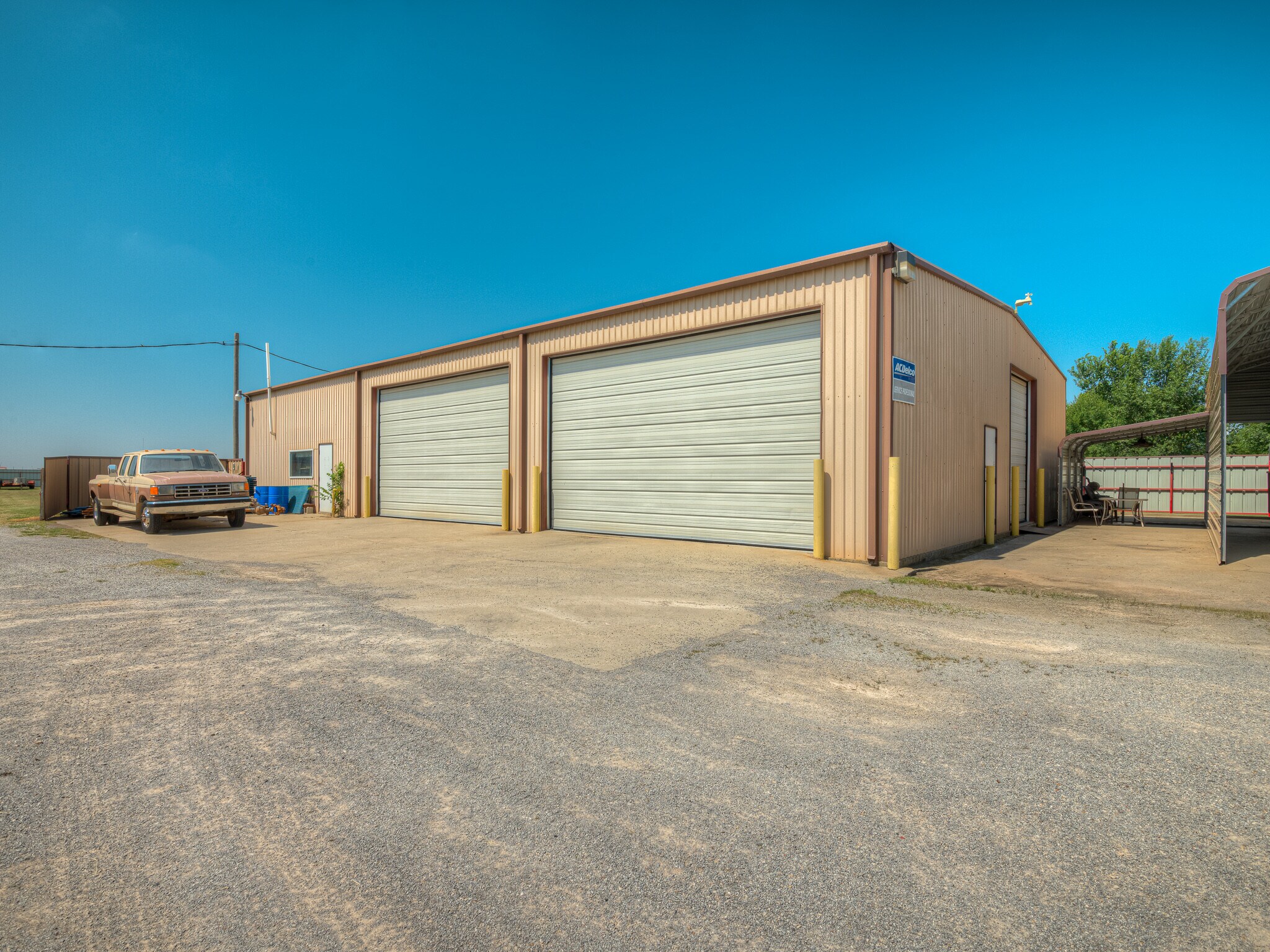2708 Grimes Ave, El Reno, OK à vendre Photo de l’immeuble– Image 1 sur 41