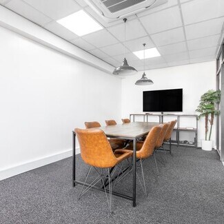 Plus de détails pour Andersons Rd, Southampton - Coworking à louer
