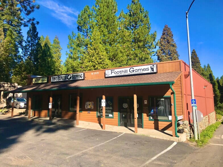 6395 Pony Express Trl, Pollock Pines, CA à vendre - Photo de l’immeuble – Image 3 sur 8