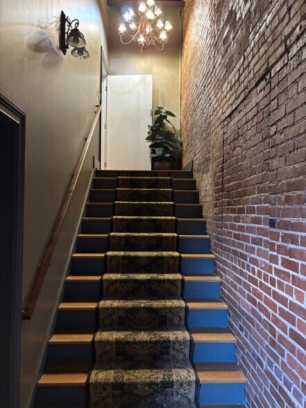 120 E Taylor St, Griffin, GA à louer - Photo intérieure – Image 3 sur 8