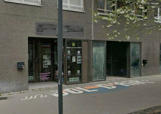 Plus de détails pour Local commercial à vendre