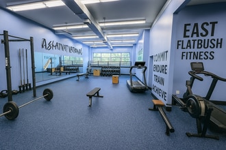 931 Flatbush Ave, Brooklyn, NY à louer Photo intérieure– Image 1 sur 3