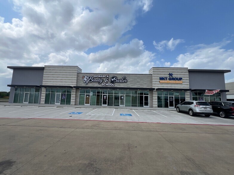 6324 West, Houston, TX à louer - Photo de l’immeuble – Image 3 sur 3