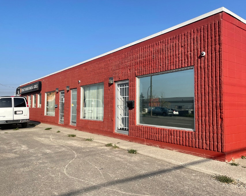 4068 Ogden Rd SE, Calgary, AB à louer Photo de l’immeuble– Image 1 sur 1