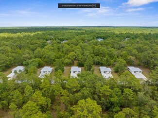 Plus de détails pour 10649 S Tartan Pt, Homosassa, FL - Spécialisé à vendre