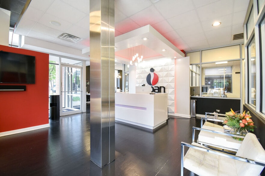 2101 W Division St, Chicago, IL à louer - Photo de l’immeuble – Image 3 sur 32