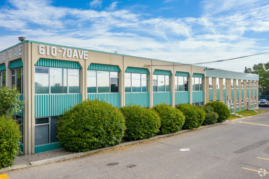 610 70th Ave SE, Calgary, AB à louer - Photo principale – Image 1 sur 4