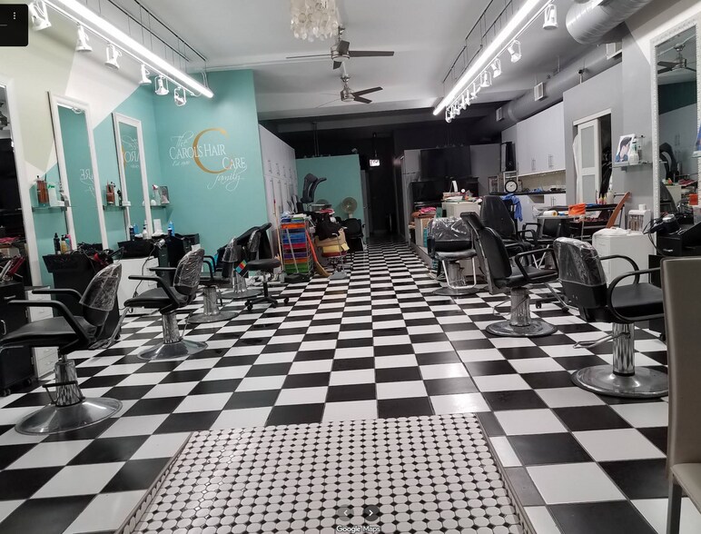 2556 W Lawrence Ave, Chicago, IL à louer - Photo intérieure – Image 3 sur 18