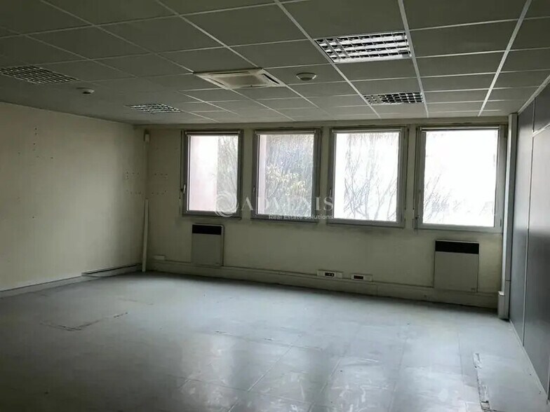 Bureau dans Bourges à louer - Photo intérieure – Image 2 sur 3