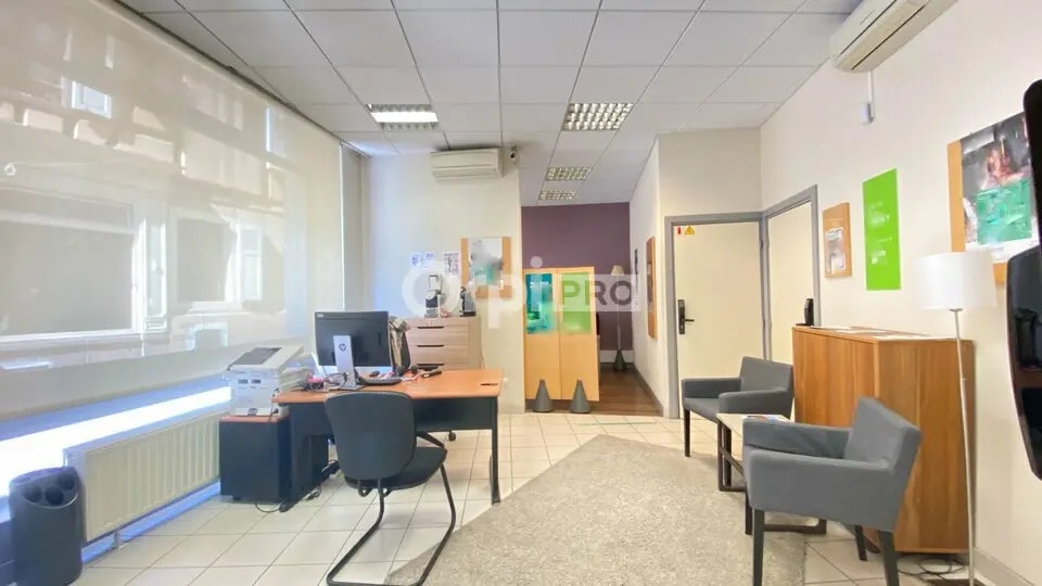 Bureau dans Colmar à louer - Photo de l’immeuble – Image 2 sur 8