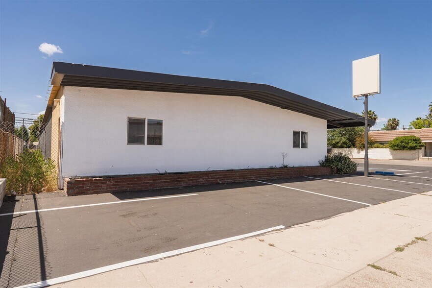 1312 Robertson Blvd, Chowchilla, CA à vendre - Photo de l’immeuble – Image 2 sur 19