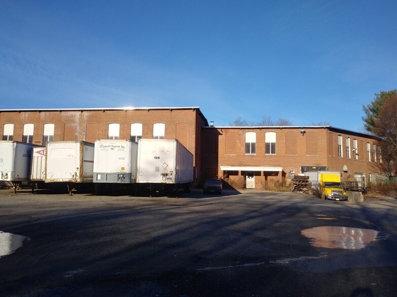 549 Westminster St, Fitchburg, MA à vendre - Photo de l’immeuble – Image 2 sur 11