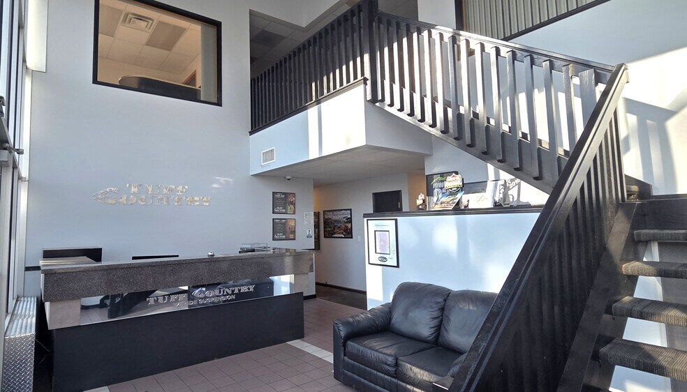 4172-4192 W 8370 S, West Jordan, UT à vendre - Photo de l’immeuble – Image 3 sur 7