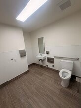 423-425 Bancroft Ave, San Leandro, CA à louer Photo intérieure– Image 2 sur 19