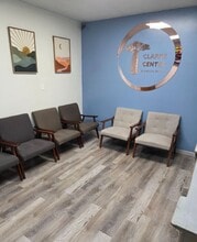 1389 W Main St, Waterbury, CT à louer Photo intérieure– Image 2 sur 5