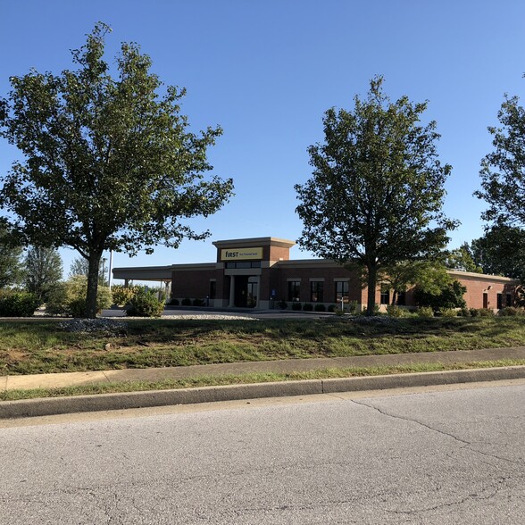 201 Limestone St, Frankfort, KY à louer - Photo de l’immeuble – Image 3 sur 6