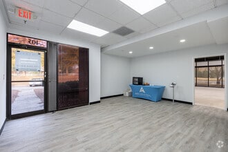 150 Hembree Park Dr, Roswell, GA à louer Photo intérieure– Image 2 sur 8