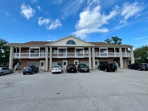 14615 Manchester Rd, Manchester, MO à louer Photo intérieure– Image 1 sur 5